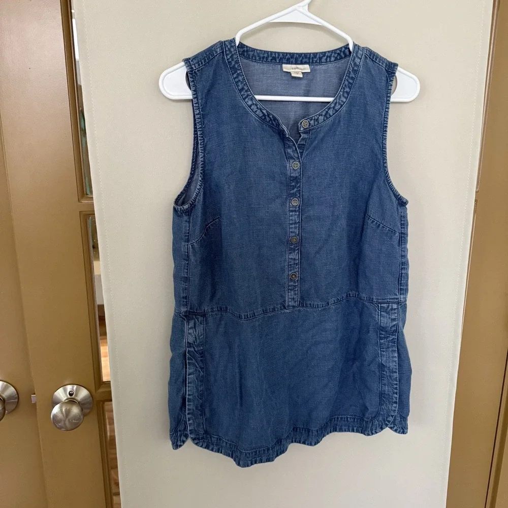 J. Jill Denim Womens Small Blue Button Up Chambray Tank Top Sleeveless Blouse - Picture 1 of 7